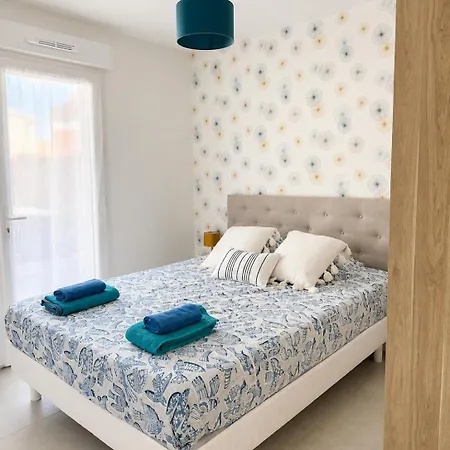 Maison 14 Pers A 2 Min & Centre-ville Holiday home *