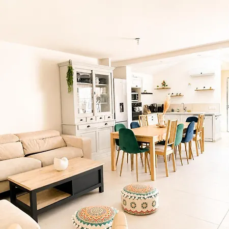 بيت للعطل Maison 14 Pers A 2 Min & Centre-ville *